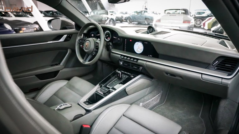 Porsche 992 Carrera S