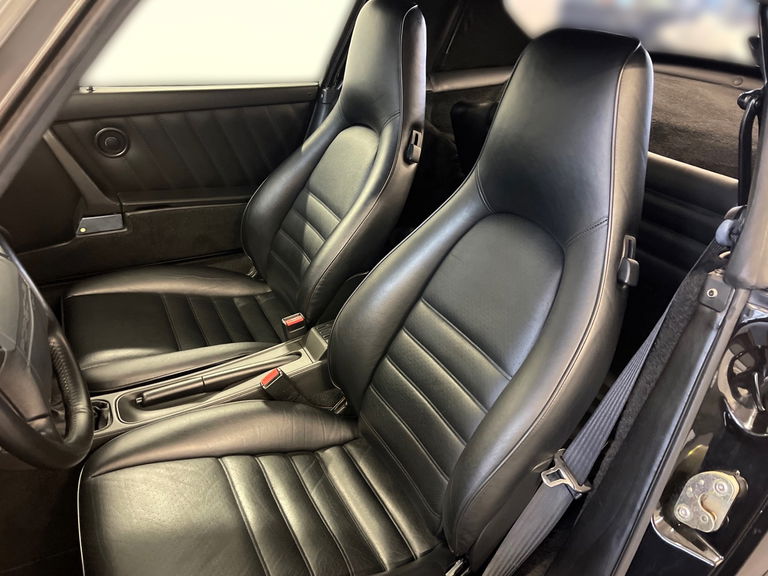 Porsche 964 Carrera 4