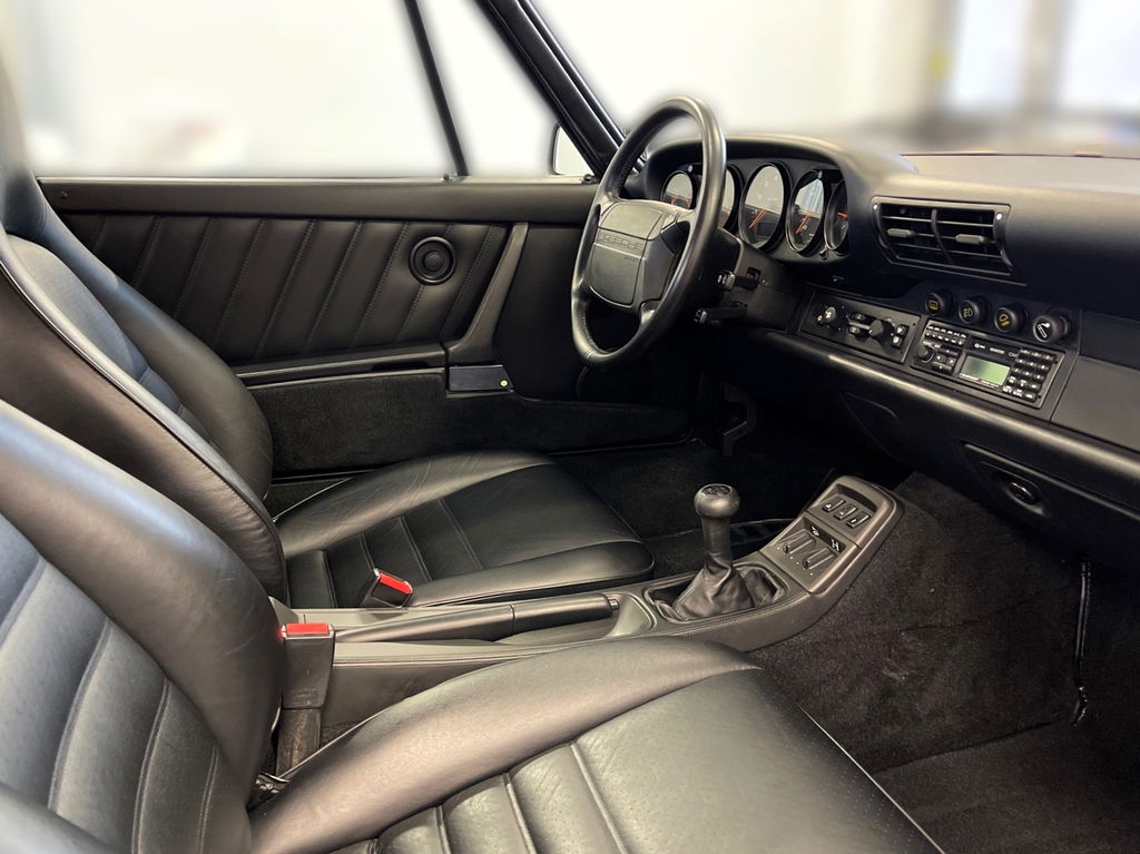 Porsche 964 Carrera 4