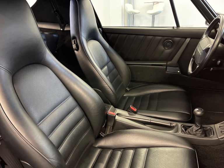 Porsche 964 Carrera 4