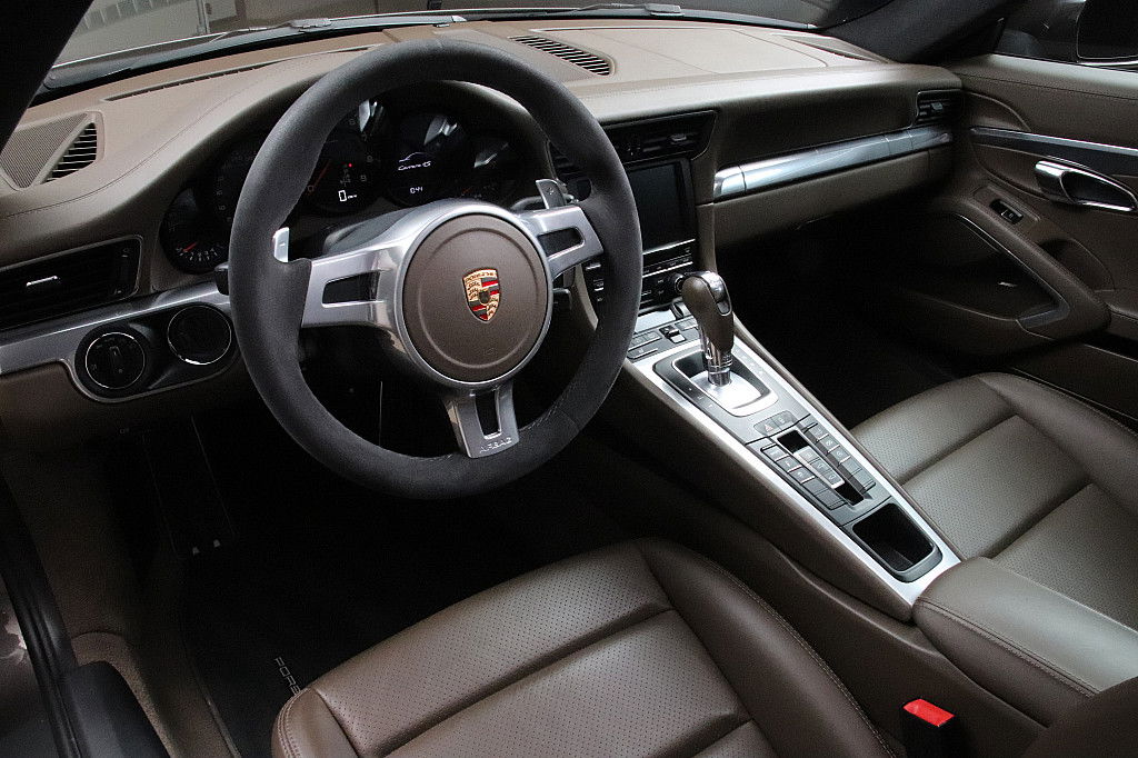 Porsche 991 Carrera 4S