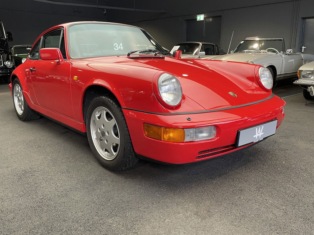 Porsche 964 Carrera 4