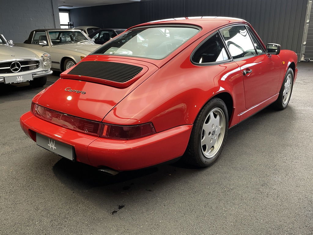 Porsche 964 Carrera 4