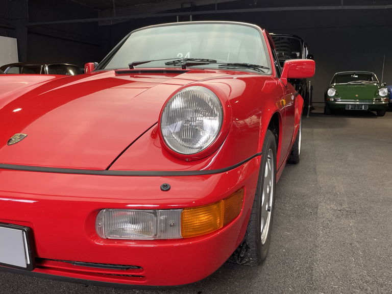 Porsche 964 Carrera 4