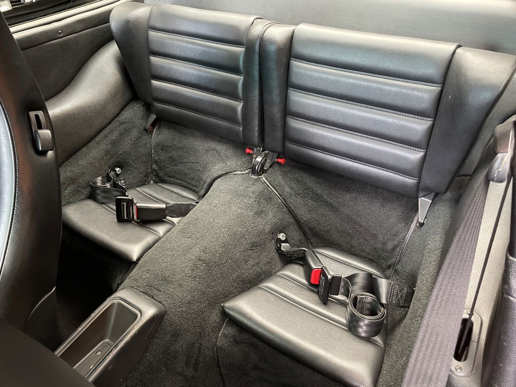 Porsche 964 Carrera 4