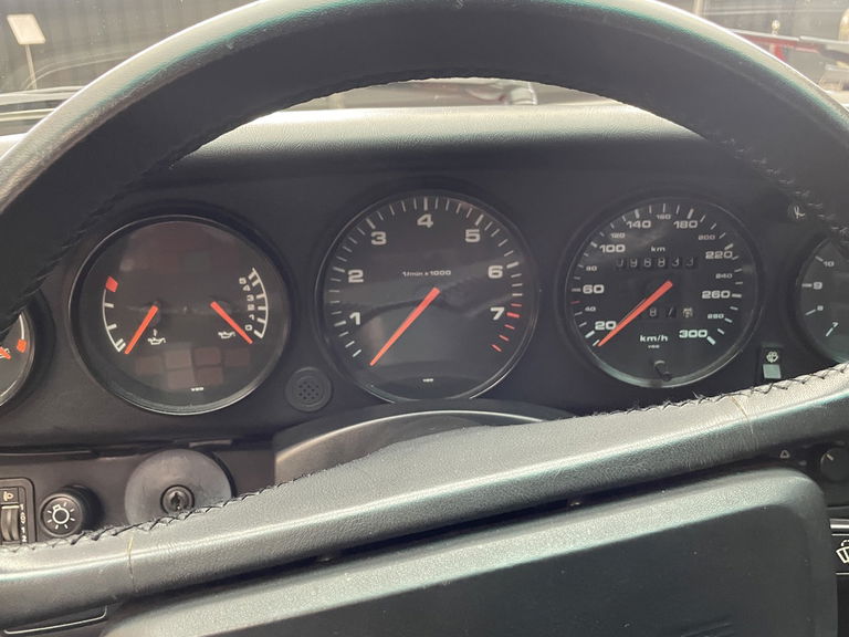 Porsche 964 Carrera 4