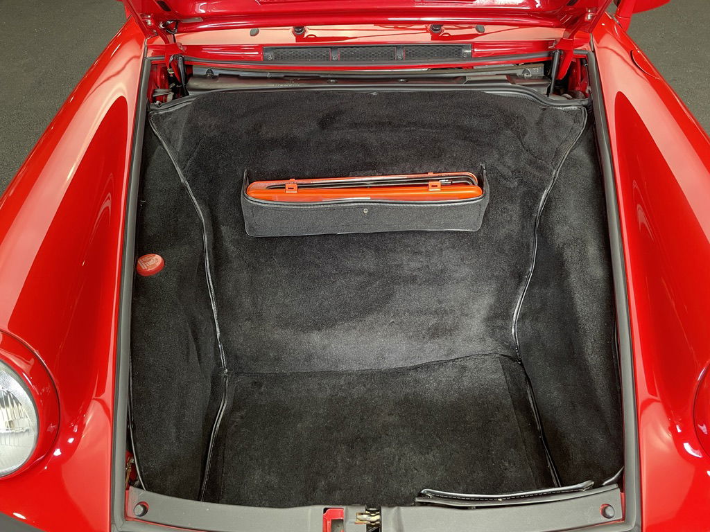 Porsche 964 Carrera 4