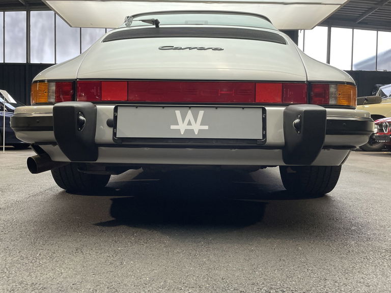 Porsche 911 Carrera 3.2