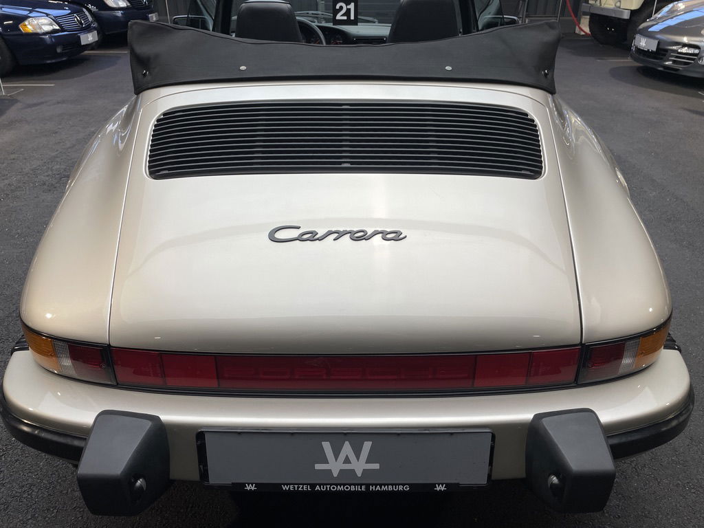 Porsche 911 Carrera 3.2