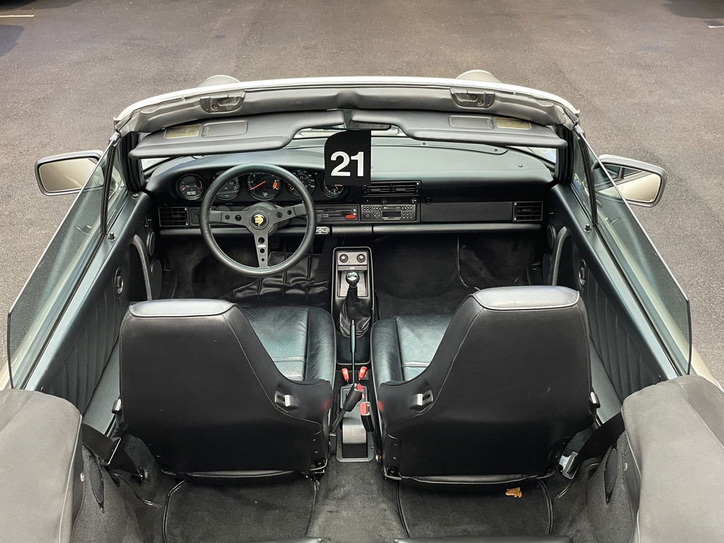 Porsche 911 Carrera 3.2