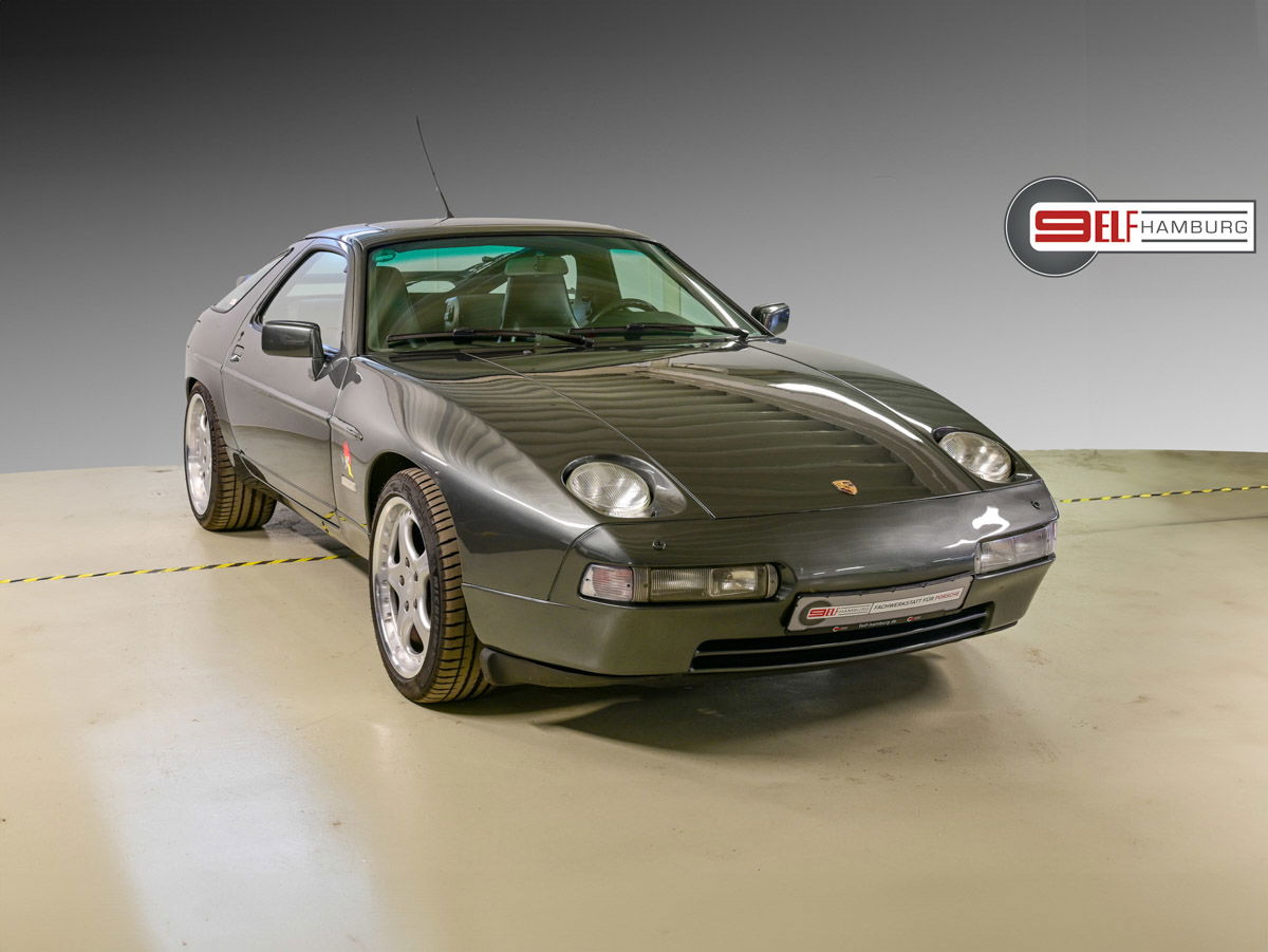 Porsche 928 S4