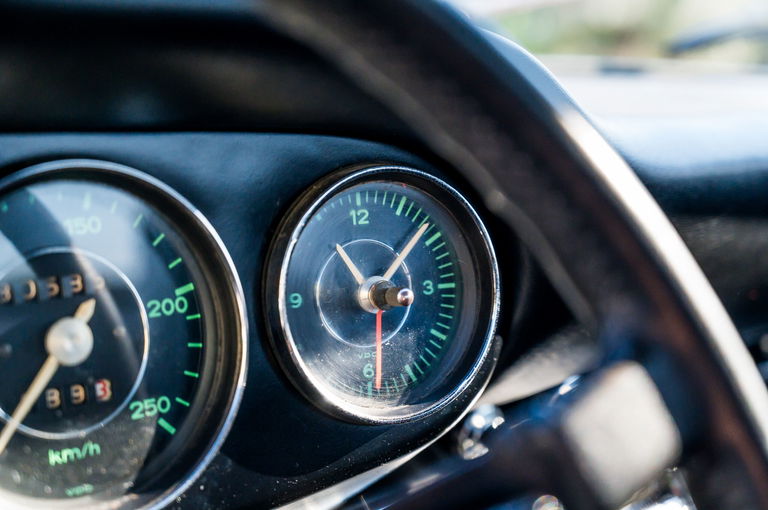 Porsche 911 S (F-Modell)