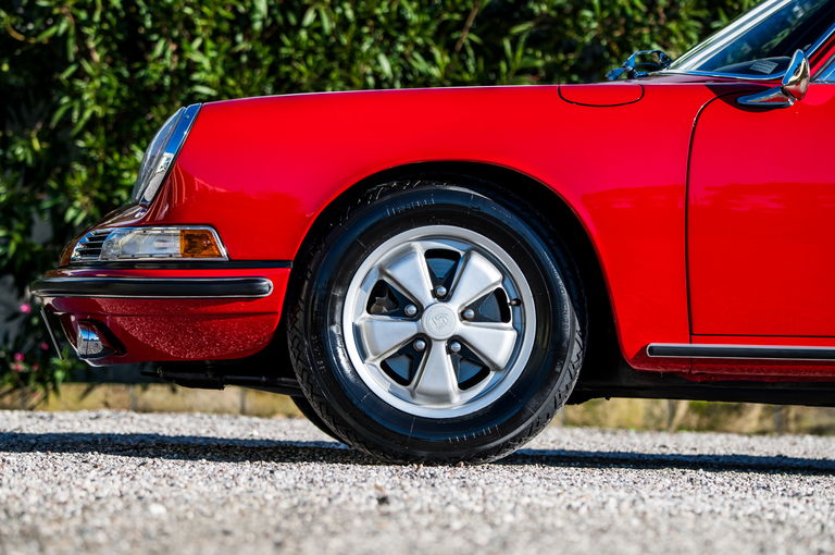 Porsche 911 S (F-Modell)