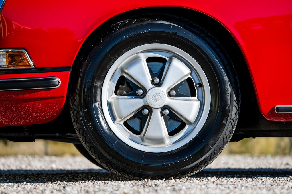 Porsche 911 S (F-Modell)