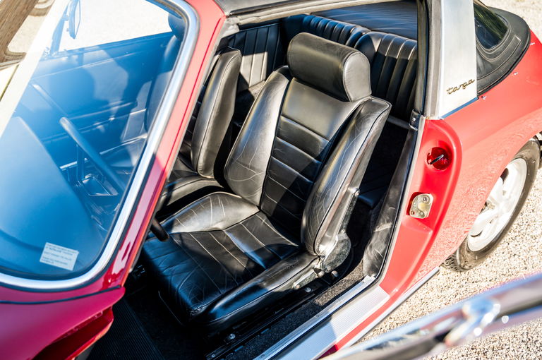 Porsche 911 S (F-Modell)