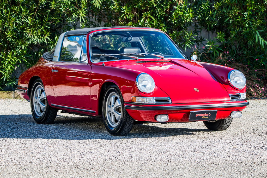 Porsche 911 S (F-Modell)