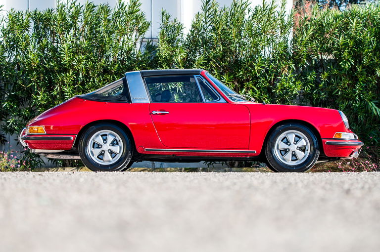 Porsche 911 S (F-Modell)