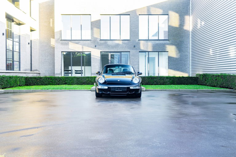 Porsche 993 Carrera 4S