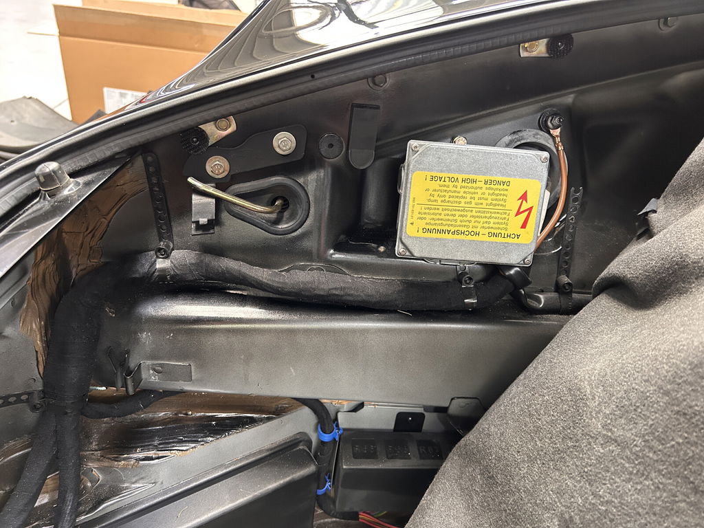 Porsche 993 Carrera 4S