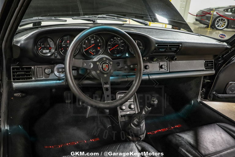 Porsche 911 Turbo 3.3