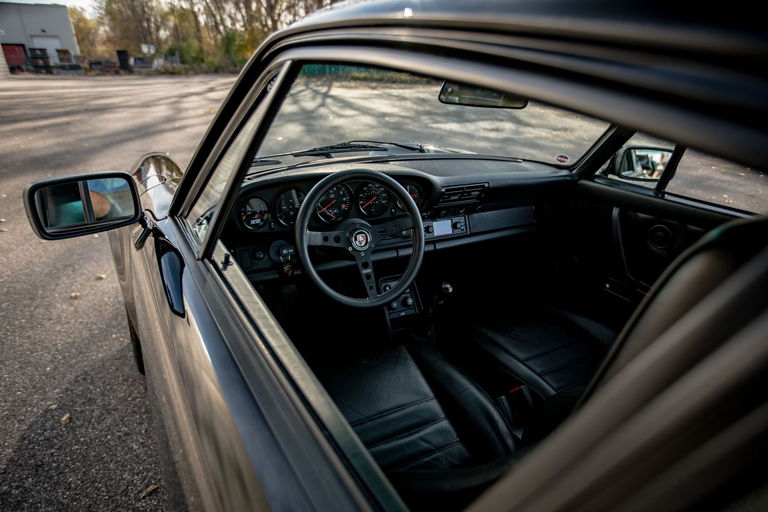 Porsche 911 Turbo 3.3