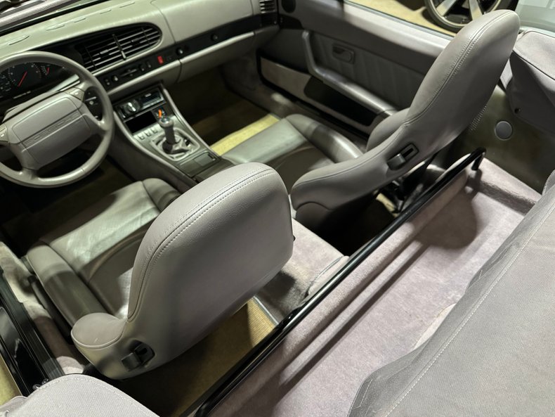 Porsche 968