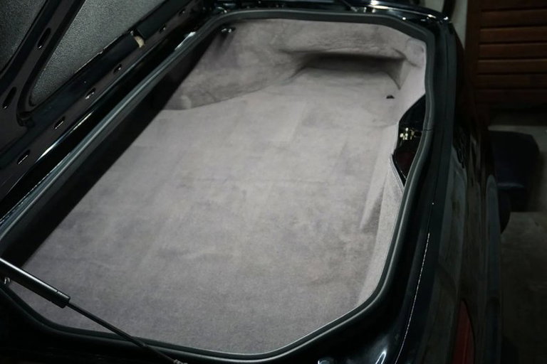 Porsche 968