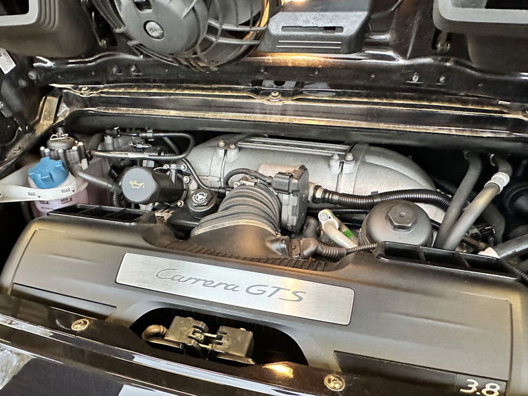 Porsche 997.2 Carrera GTS