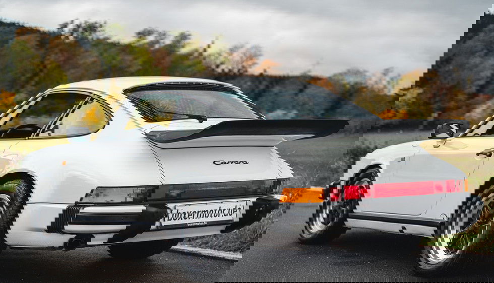 Porsche 911 Carrera 3.2
