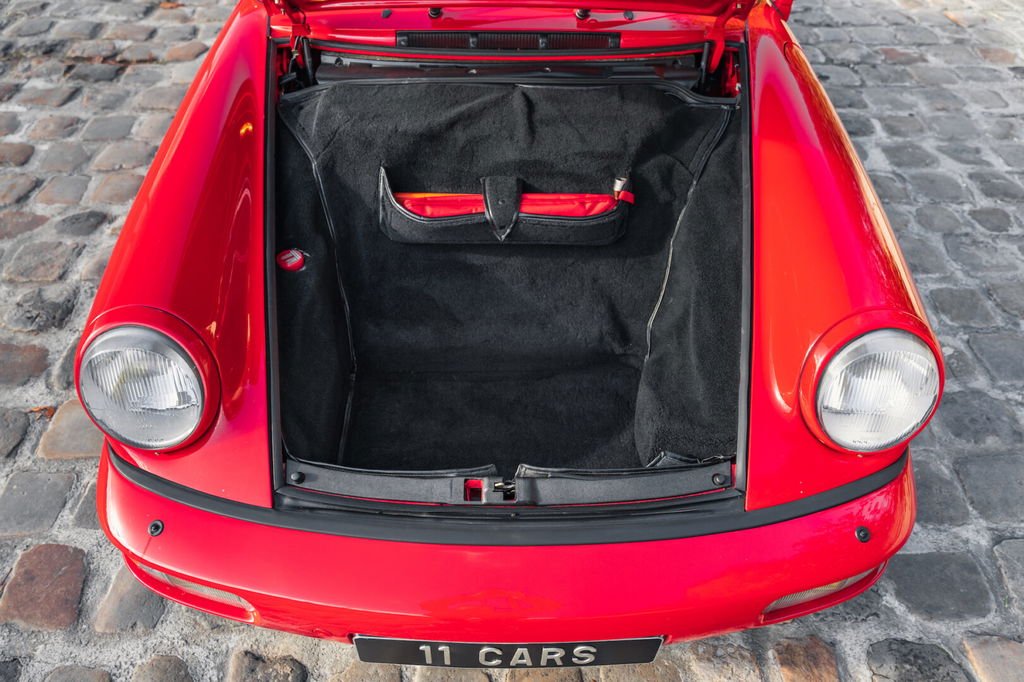 Porsche 964 Carrera 2