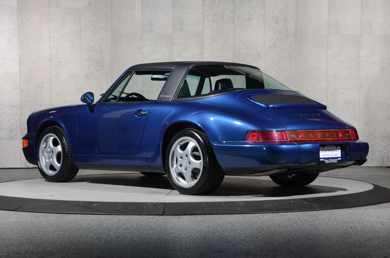 Porsche 964 Carrera 4