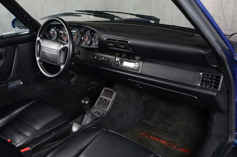 Porsche 964 Carrera 4