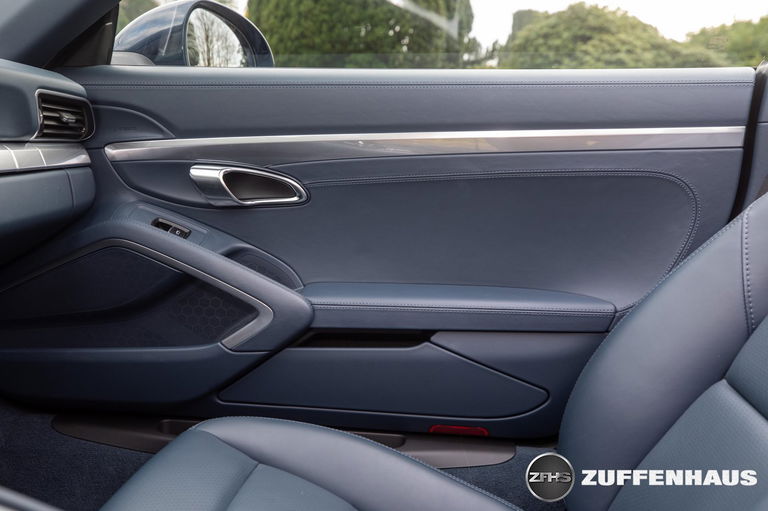 Porsche 991 Carrera 4