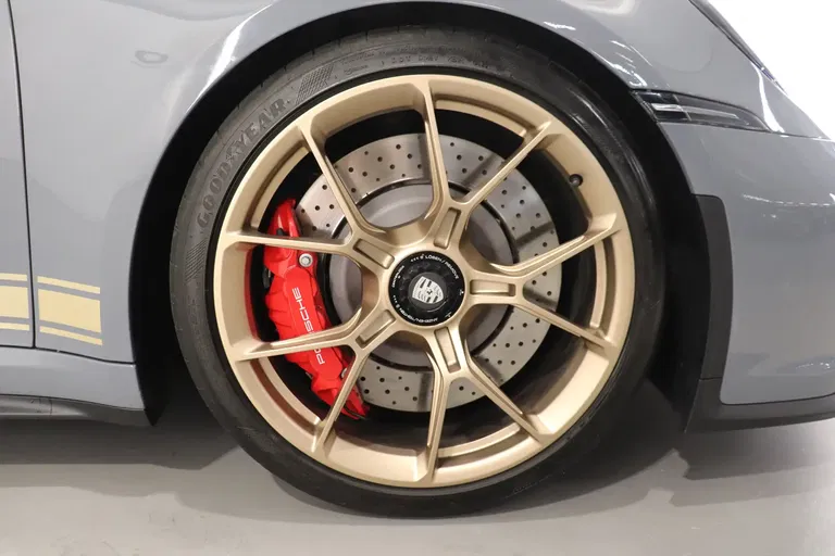 Porsche 992 GT3 Touring