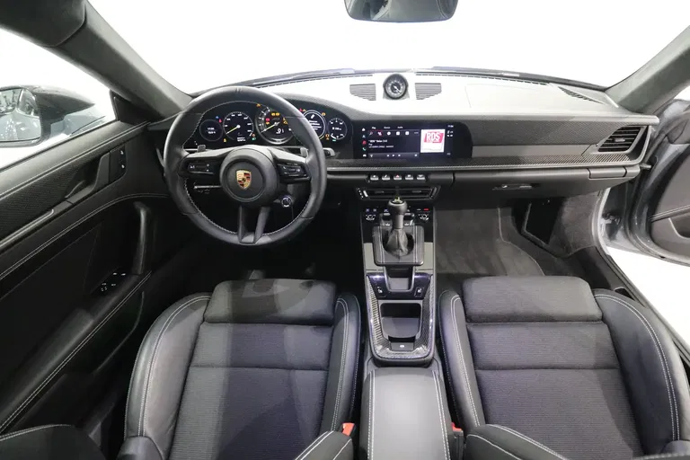 Porsche 992 GT3 Touring