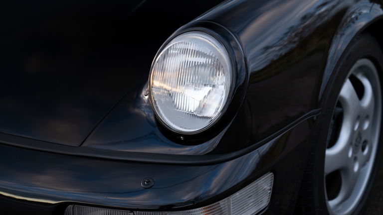 Porsche 964 Carrera 4