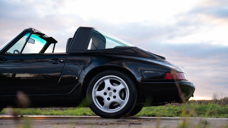 Porsche 964 Carrera 4