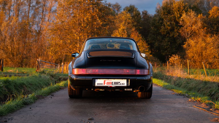 Porsche 964 Carrera 4