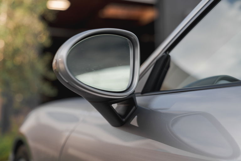 Porsche 718 Cayman GT4