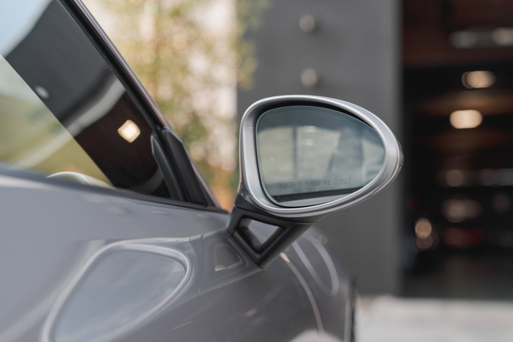 Porsche 718 Cayman GT4