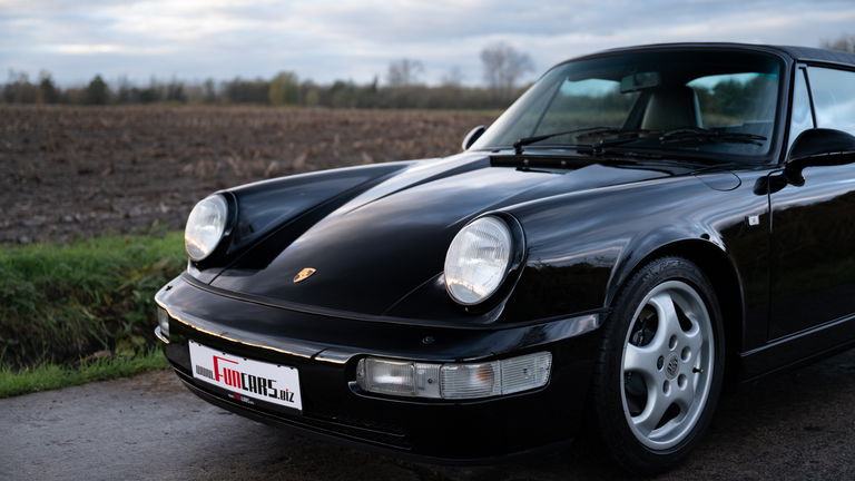 Porsche 964 Carrera 4