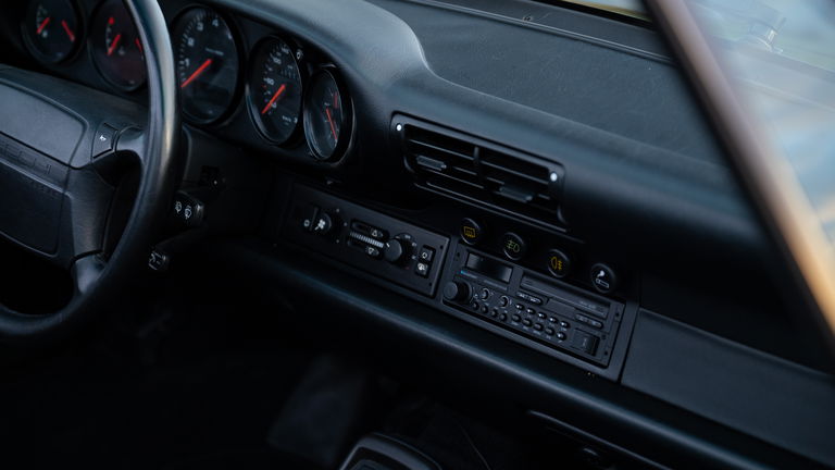 Porsche 964 Carrera 4