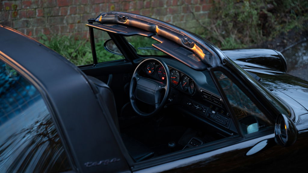 Porsche 964 Carrera 4