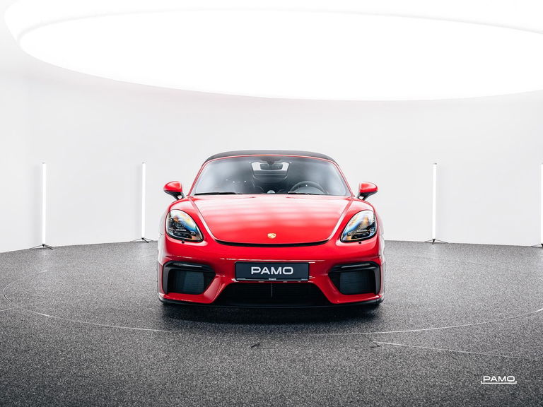 Porsche 718 Spyder