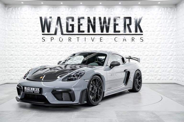 Porsche 718 Cayman GT4 RS