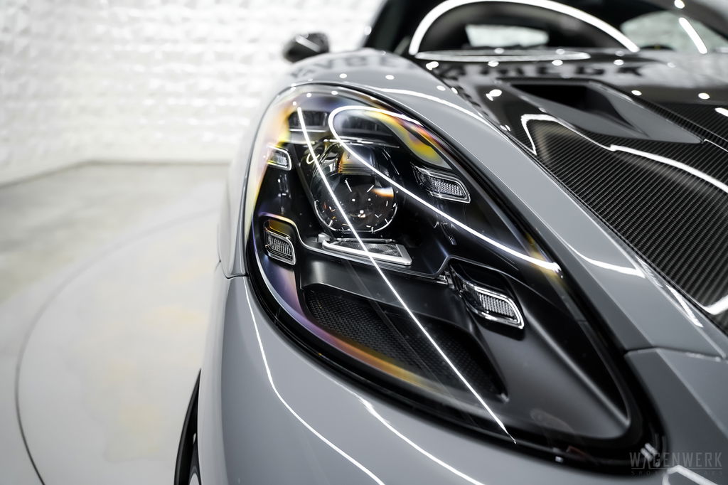 Porsche 718 Cayman GT4 RS