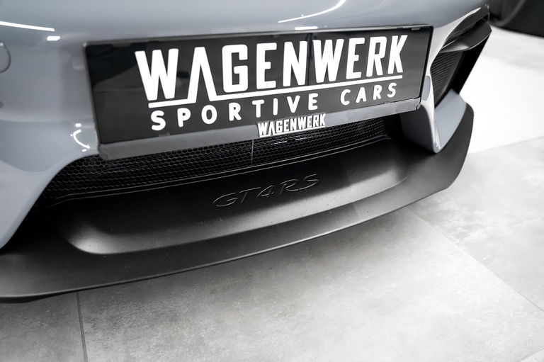 Porsche 718 Cayman GT4 RS