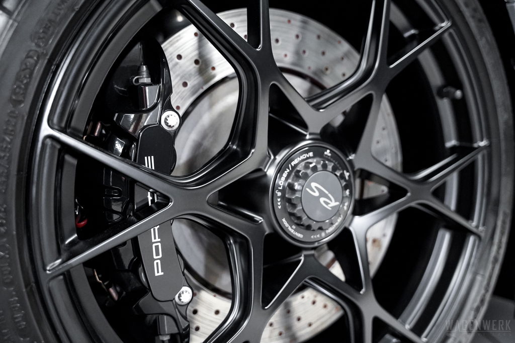 Porsche 718 Cayman GT4 RS