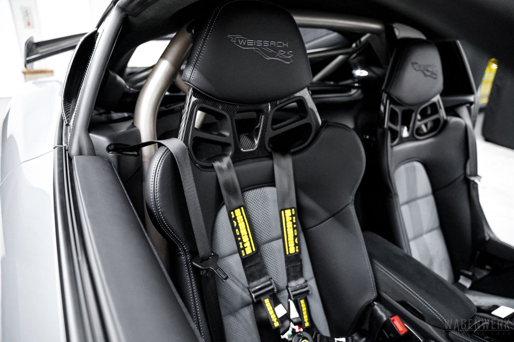 Porsche 718 Cayman GT4 RS