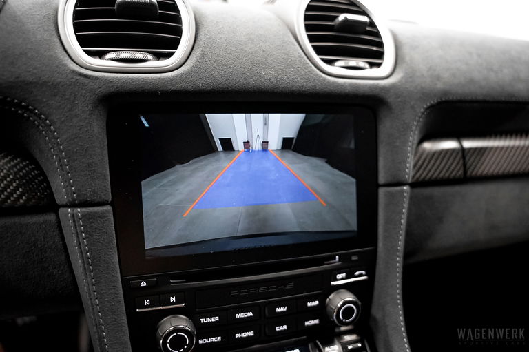 Porsche 718 Cayman GT4 RS